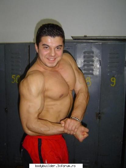 Arthur - arthur je - Profile personale