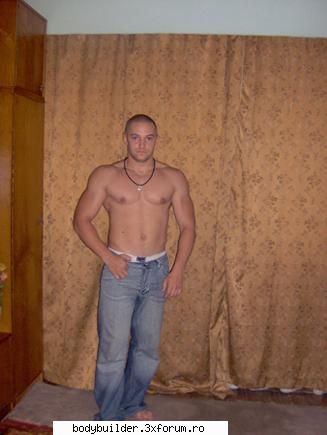 Mighty - Una mai sexi de ieri - Profile personale