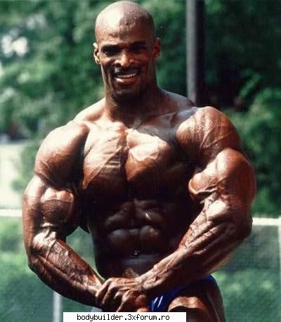 Ronnie Coleman - o poza de vara:) - Culturisti straini