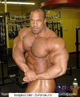 Victor Martinez - Victor Martinez - Culturisti straini
