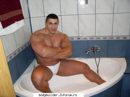 hugemusclexxl - Si cada pare mica - Profile personale